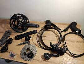 Újszerű GRX 400 szett 2×10 GRX 400 Országúti / Gravel / Triatlon Alkatrész, Országúti Fék / Fékváltókar mechanikus használt ELADÓ