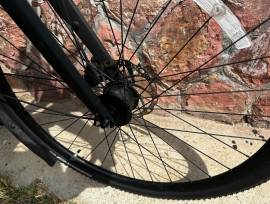 SPECIALIZED Specialized Sirrus X 3.0 EQ, matt fekete, M-es, fi Trekking/cross használt ELADÓ