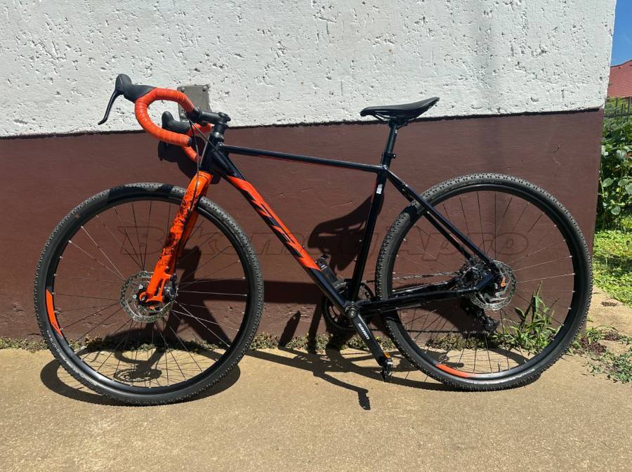 KTM Xstrada 30 Gravel / CX SRAM Rival tárcsafék használt ELADÓ