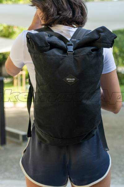 Braasi Rolltop basic hátizsák 17.5L (fekete) Braasi Rolltop basic Hátizsák / Táska használt ELADÓ