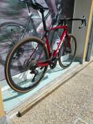 TREK Madone SL 6 Gen 8 105 DI2 Carbon kerékkel.(M/L) Országúti Shimano 105 Di2 tárcsafék nem használt ELADÓ