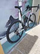 BMC Roadmachine 01 FOUR  ( 54)    Országúti Shimano Ultegra Di2 tárcsafék új / garanciával ELADÓ