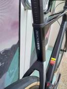 BMC Roadmachine FIVE CARBON 105 Di2 ( 56)   Országúti Shimano 105 Di2 tárcsafék új / garanciával ELADÓ
