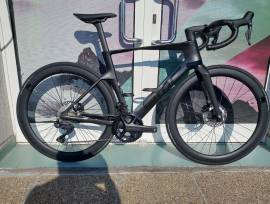 BMC Teammachine R 01 FOUR Ultegra Di2 ( 54) Országúti Shimano Ultegra Di2 tárcsafék új / garanciával ELADÓ