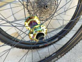 Bontrager Covee Comp 29-es kerékszett Bontrager Covee Comp Mountain Bike Alkatrész, MTB Kerék / Felni / Gumi 29" használt ELADÓ