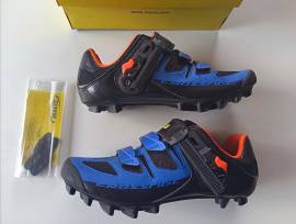 Új Mavic crossride SL elite mtb cipő  Crossride SL  Shoes / Socks / Shoe-Covers 43,5 MTB new / not used male/unisex For Sale