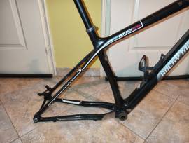 Rocky Mountain Vertex 970RSL - L vázszett eladó ROCKY MOUNTAIN  Rocky Mountain Vertex 970RSL Mountain Bike Alkatrész, MTB Váz, Merev / Fully 29" használt ELADÓ