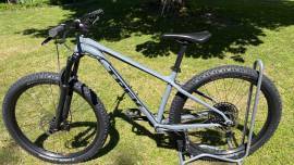 TREK Roscoe 8, M-es méret, FELÚJÍTÁS után  Mountain Bike 27.5"+ front suspension SRAM NX Eagle used For Sale