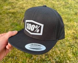 Új 100% Icon fekete sapka, snapback, cap, hat 100%, 100percent Sisak / Sapka MTB nem használt ELADÓ