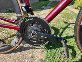 SPECIALIZED S-Works Aethos Road bike Shimano Ultegra Di2 disc brake used For Sale