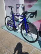 BMC Teammachine SLR THREE Carbon Ultegra Di2 ( 56)  Road bike Shimano Ultegra Di2 disc brake new with guarantee For Sale