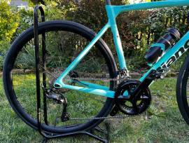 BIANCHI Sprint 105 Országúti Shimano 105 tárcsafék nem használt ELADÓ