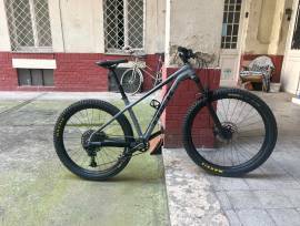 TREK Roscoe8 Mountain Bike 27.5"+ elöl teleszkópos SRAM NX használt ELADÓ