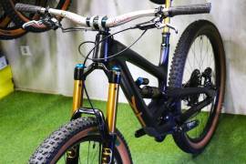 YT  CAPRA CARBON 29 FOX 36 X2 KASHIMA Enduro / Freeride / DH 29" használt ELADÓ