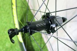 AKCIÓS 280e KP! Csúcs BREGA TORQUE AERO 60mm CARBON Carbon agyak -1.430gr! TORQUE AERO Országúti / Gravel / Triatlon Alkatrész, Országúti  Kerék / Felni / Gumi használt ELADÓ