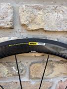 Mavic cosmics pro carbon exhalith első kerék kiváló állapotban  Mavis Cosmics Pro Carbon Exhalith Road Bike & Gravel Bike & Triathlon Bike Component, Road Bike Wheels / Tyres 28" used For Sale
