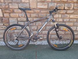 MERIDA Matts SE Mountain Bike 26" front suspension Shimano Deore XT used For Sale