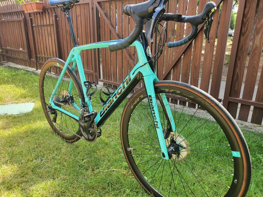 BIANCHI Infinito CV 59cm Dura Ace/Ultegra For Sale: Road bike