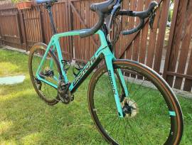 BIANCHI Infinito CV 59cm Dura Ace/Ultegra Országúti Shimano Dura Ace tárcsafék használt ELADÓ