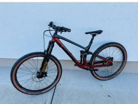 TREK Fuel Ex 9.8 Gen 5 Fully prémium carbon ÚJ Enduro / Freeride / DH 29" Shimano Deore XT nem használt ELADÓ