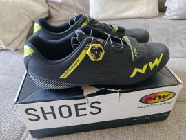 Northwave Core Plus országúti cipő fekete/fluo sárga 43 eladó Core Plus Shoes / Socks / Shoe-Covers 43 Road used male/unisex For Sale