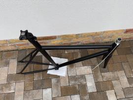 BLB Viper 55ös fixi vázszett _Other BLB Viper Road Bike & Gravel Bike & Triathlon Bike Component, Road Bike & Gravel Bike & Frames / Forks aluminium carbon 28" used For Sale