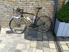 FELT Z75 disc  Road bike Shimano 105 disc brake used For Sale