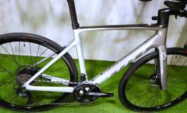 SCOTT Eride Addict Carbon Disc Mahle Ebike Elektromos Országúti / Gravel Mahle használt ELADÓ