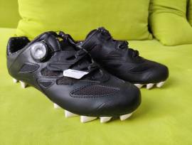 Mavic Sequence XC elite 40 2/3 Sequence XC elite  Shoes / Socks / Shoe-Covers 40,5 MTB, Gravel used female For Sale