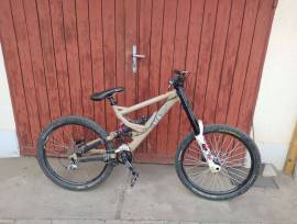 ROTWILD RED 2 Enduro / Freeride / DH 26" used For Sale