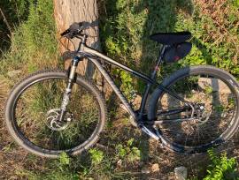 SPECIALIZED Stumpjumper  Mountain Bike 29" front suspension used For Sale