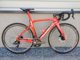 PINARELLO PINARELLO DOGMA F10 – RECORD DISK 12SP Országúti Campagnolo Record tárcsafék használt ELADÓ