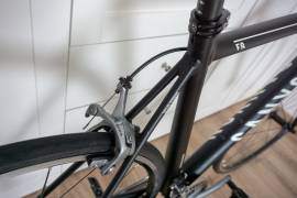 CANYON Ultimate AL F8.0 2011 Országúti Shimano Ultegra patkófék használt ELADÓ