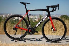 RIDLEY Ridley Fenix 105 DI2 S;L;XL Országúti Shimano 105 Di2 tárcsafék használt ELADÓ