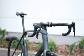 MERIDA Scultura Endurance 6000 '25 105 DI2 XL Országúti Shimano 105 Di2 tárcsafék nem használt ELADÓ