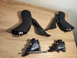 Újszerű Ultegra 8020 fékváltók és féknyergek ST-R8020 Road Bike & Gravel Bike & Triathlon Bike Component, Road Bike Brakes & Brake Parts mechanical used For Sale