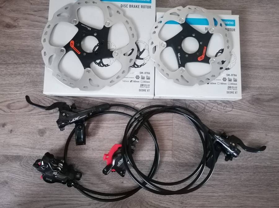 új xt m8100 tárcsafék szett M8100 Mountain Bike Alkatrész, MTB Fék / Fékszett nem használt ELADÓ