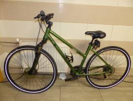 MERIDA Crossway 300 női trekking,Deore,49cm Trekking/cross tárcsafék használt ELADÓ