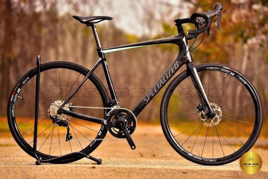 SPECIALIZED Roubaix Sport Országúti Shimano 105 tárcsafék használt ELADÓ