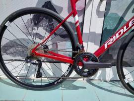 RIDLEY Fenix Carbon,Ultegra 8100 Di2 (M ) ( 0 km AKCIÓS) Road bike Shimano Ultegra Di2 disc brake new with guarantee For Sale