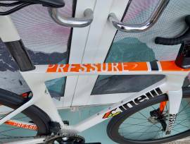 CINELLI Presure Carbon 105 DI2, (S 50) ( 0 km Teszt kerékp Road bike Shimano 105 Di2 disc brake new with guarantee For Sale