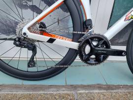 CINELLI Presure Carbon 105 DI2, (S 50) ( 0 km Teszt kerékp Road bike Shimano 105 Di2 disc brake new with guarantee For Sale