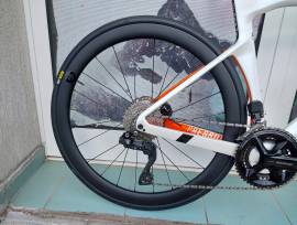 CINELLI Presure Carbon 105 DI2, (S 50) ( 0 km Teszt kerékp Road bike Shimano 105 Di2 disc brake new with guarantee For Sale