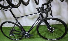 CANNONDALE REVELATOR ALTO MASTER DISC ULTEGRA Di2 Road bike disc brake used For Sale
