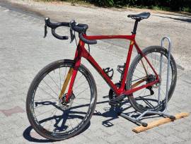_EGYÉB Orro karbon outi Ultegra di2 2*11 karbon kerék Országúti Shimano Ultegra Di2 tárcsafék használt ELADÓ