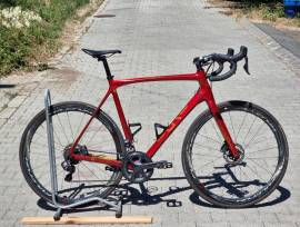 _EGYÉB Orro karbon outi Ultegra di2 2*11 karbon kerék Országúti Shimano Ultegra Di2 tárcsafék használt ELADÓ