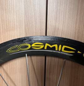 Mavic Cosmic Carbone első kerék Mavic Cosmic Carbone Országúti / Gravel / Triatlon Alkatrész, Országúti  Kerék / Felni / Gumi 700c (622) használt ELADÓ