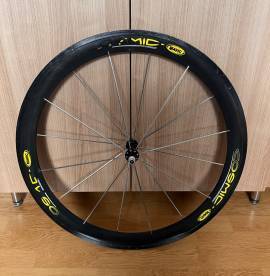 Mavic Cosmic Carbone első kerék Mavic Cosmic Carbone Országúti / Gravel / Triatlon Alkatrész, Országúti  Kerék / Felni / Gumi 700c (622) használt ELADÓ