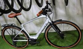 SPECIALIZED TURBO VADO SL XT Elektromos Trekking/cross 25 km/h _Más gyártó használt ELADÓ