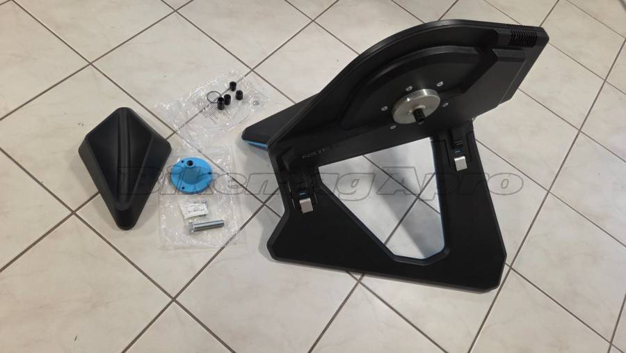 Eladó használt Tacx Neo 2T okosgörgő Tacx Neo 2T Görgő / Spinning direkt Igen Igen használt ELADÓ